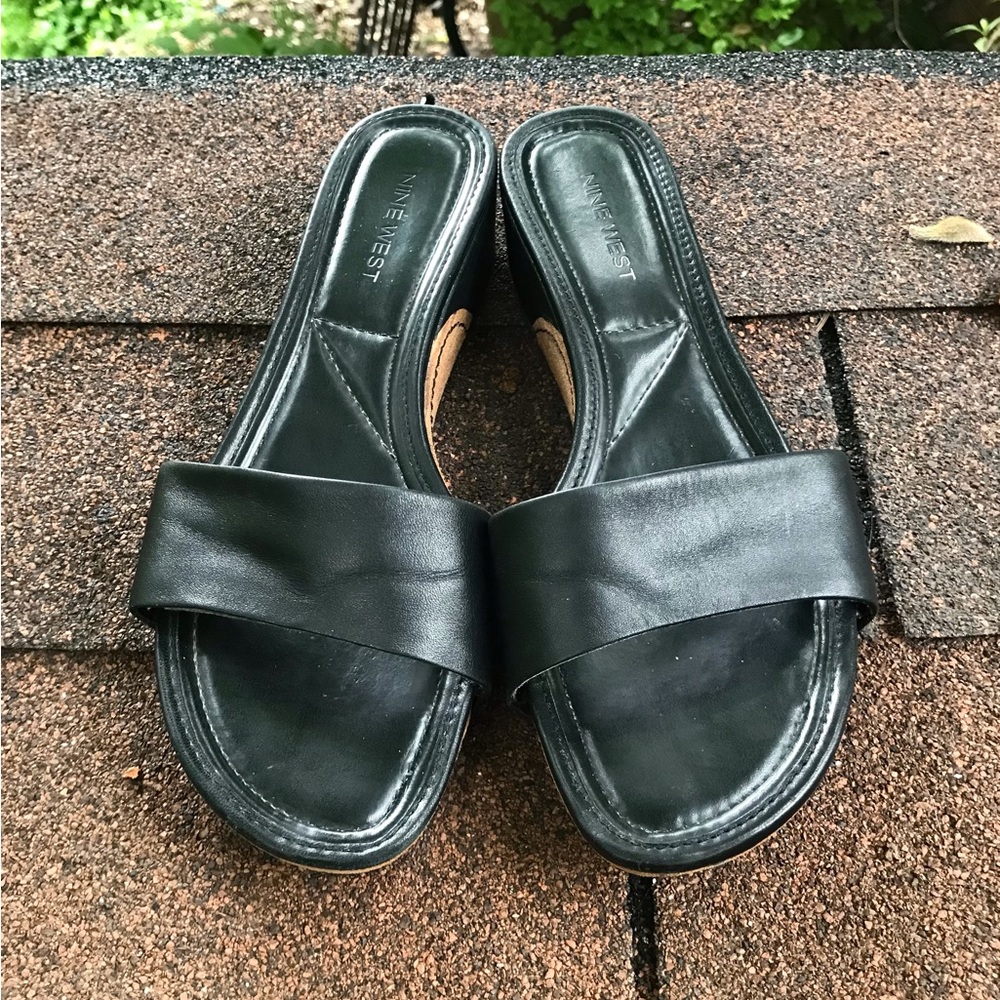 Vintage Nine West Leather Sandals